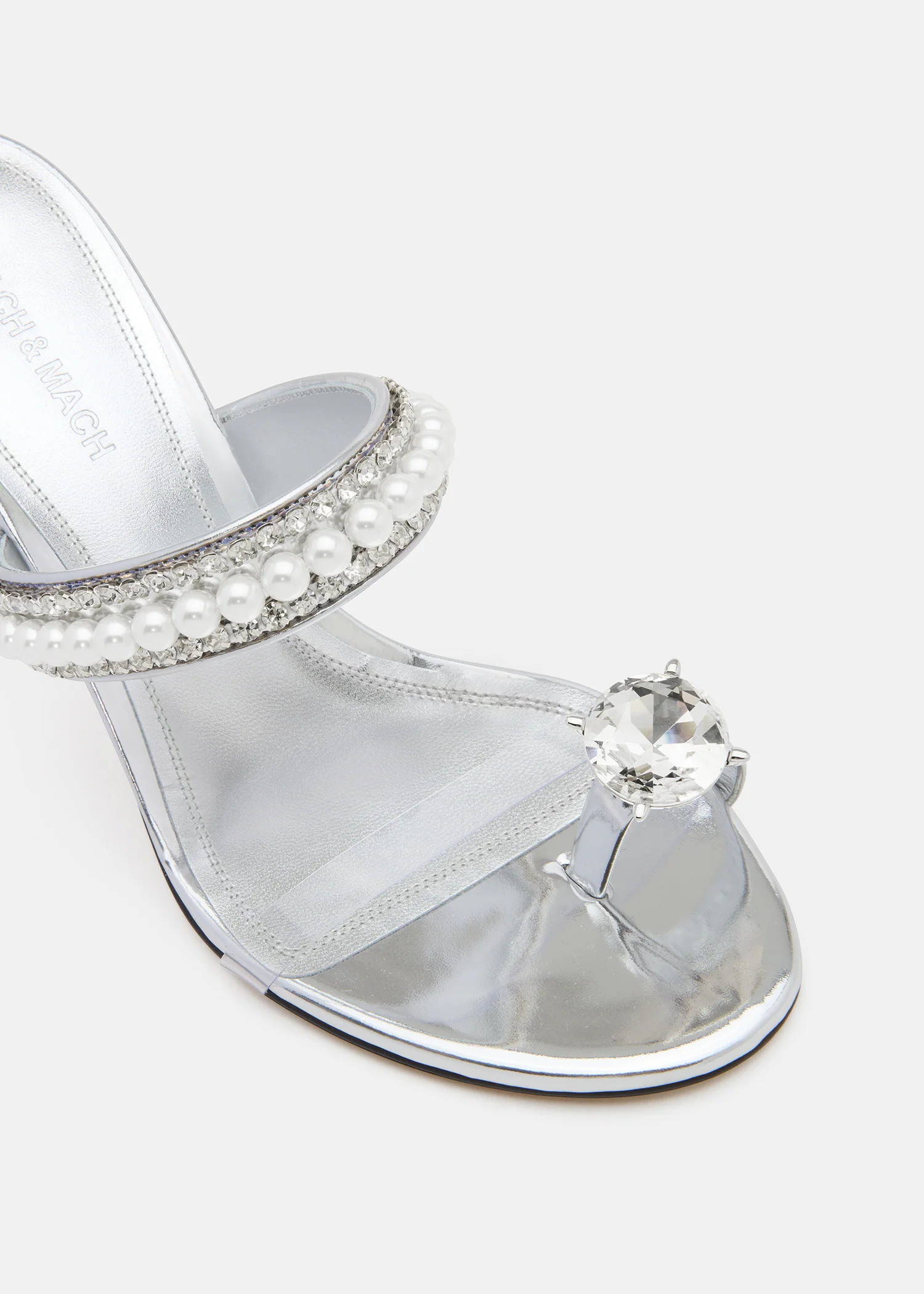 Diamond Of Elizabeth Ring Toe Leather Mules - Image 5